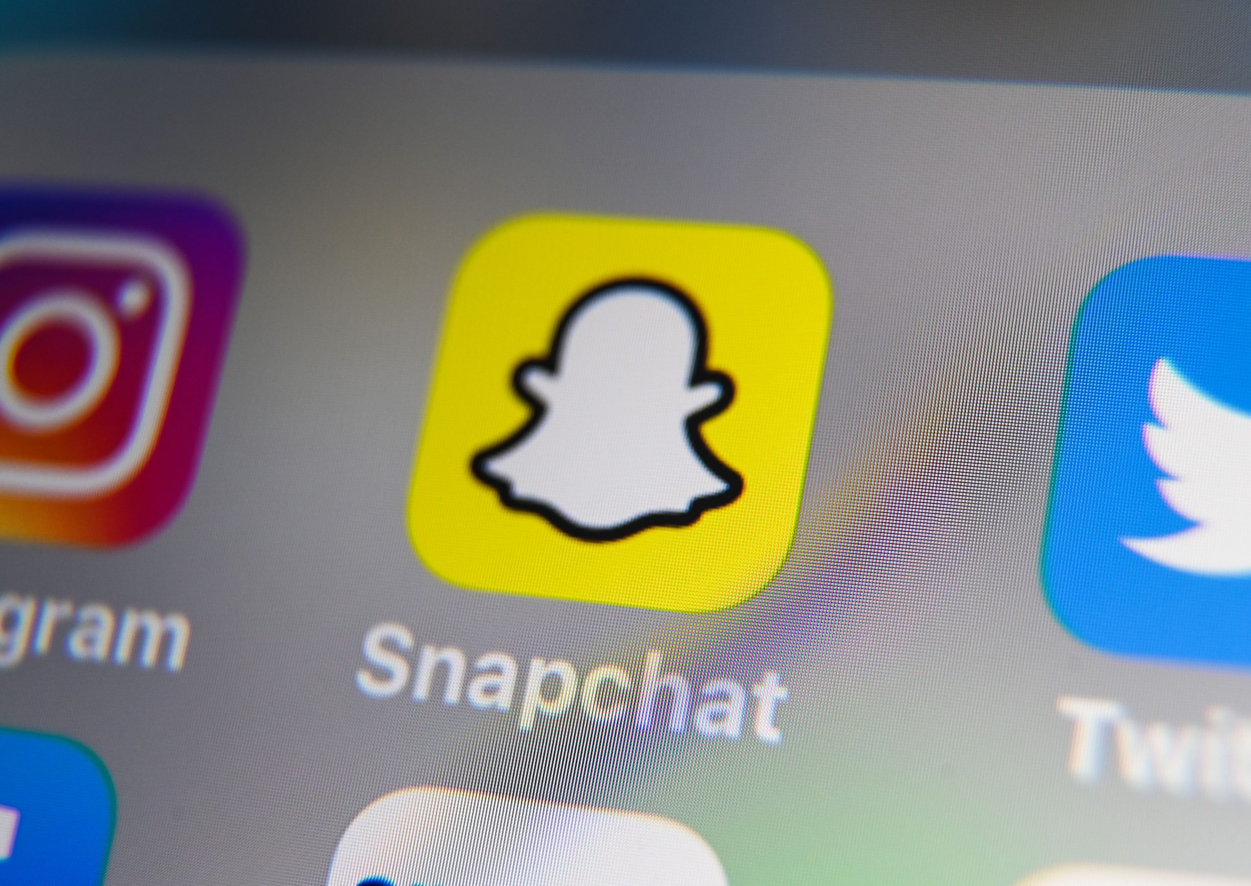 Snapchat Tracking: How To Track Snapchat Messenger