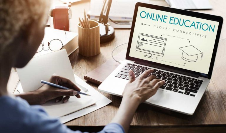 Why Is Online Education a Profitable Choice for Aspiring Learners?