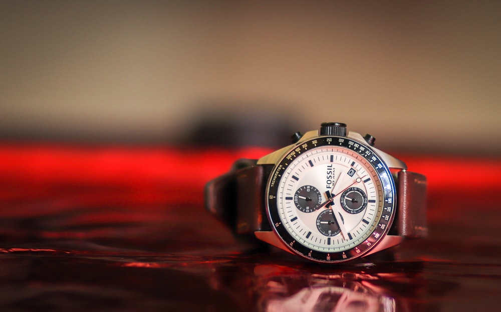 Trendy Minimalist Watch Designs To Wear Everyday