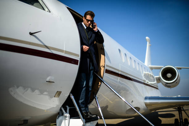 private jet broker