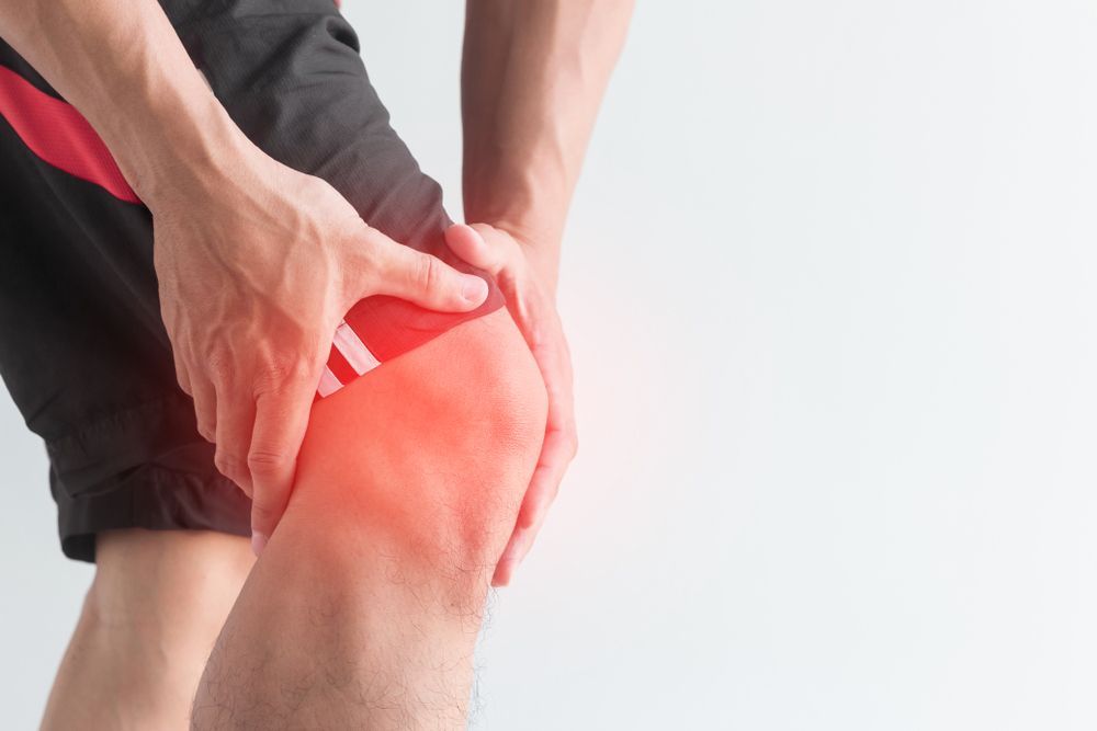 What-is-Sharp-Stabbing-Pain-in-Knee-that-Comes-and-Goes-and-its-Reasons
